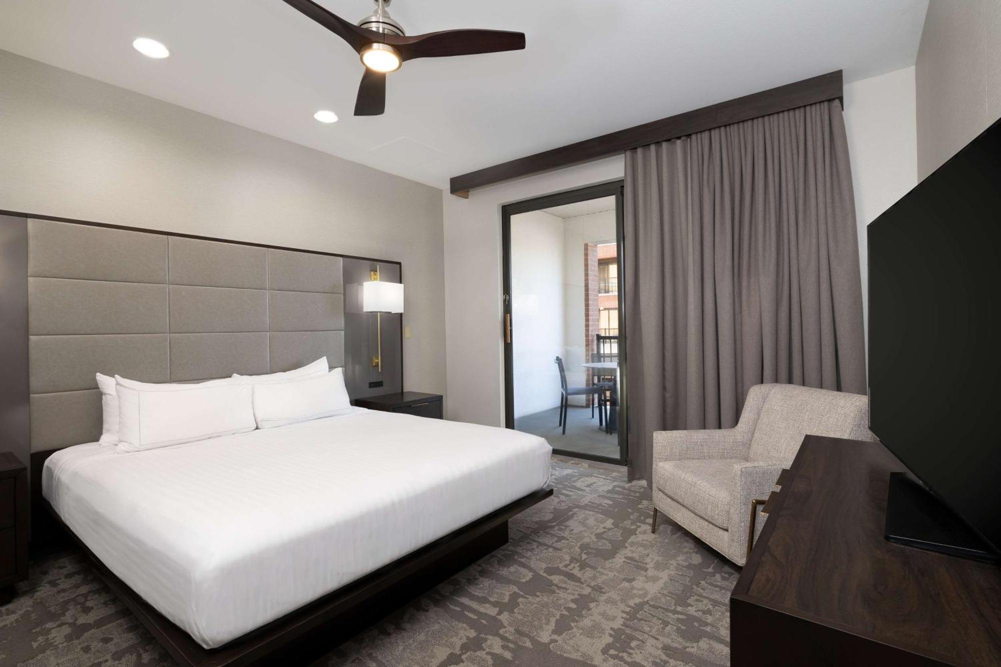 Hilton Promenade Branson Landing Hotel Bagian luar foto