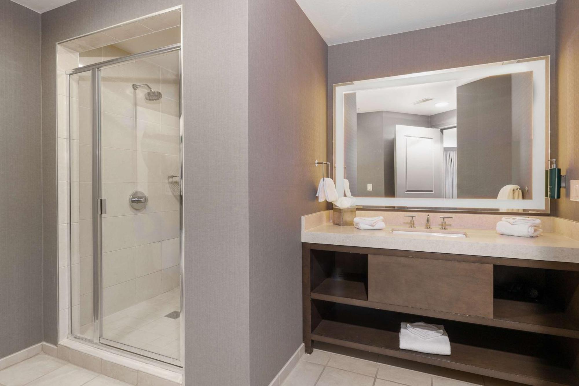 Hilton Promenade Branson Landing Hotel Bagian luar foto