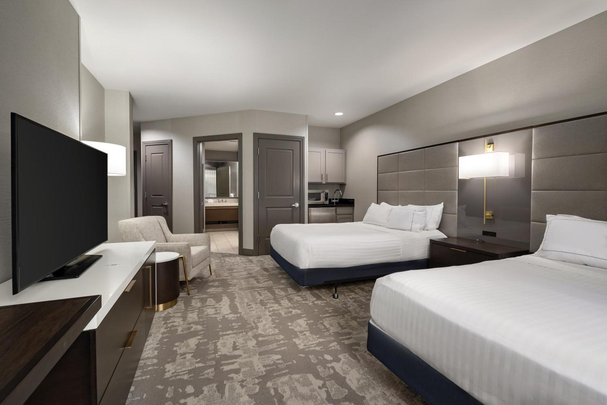 Hilton Promenade Branson Landing Hotel Bagian luar foto