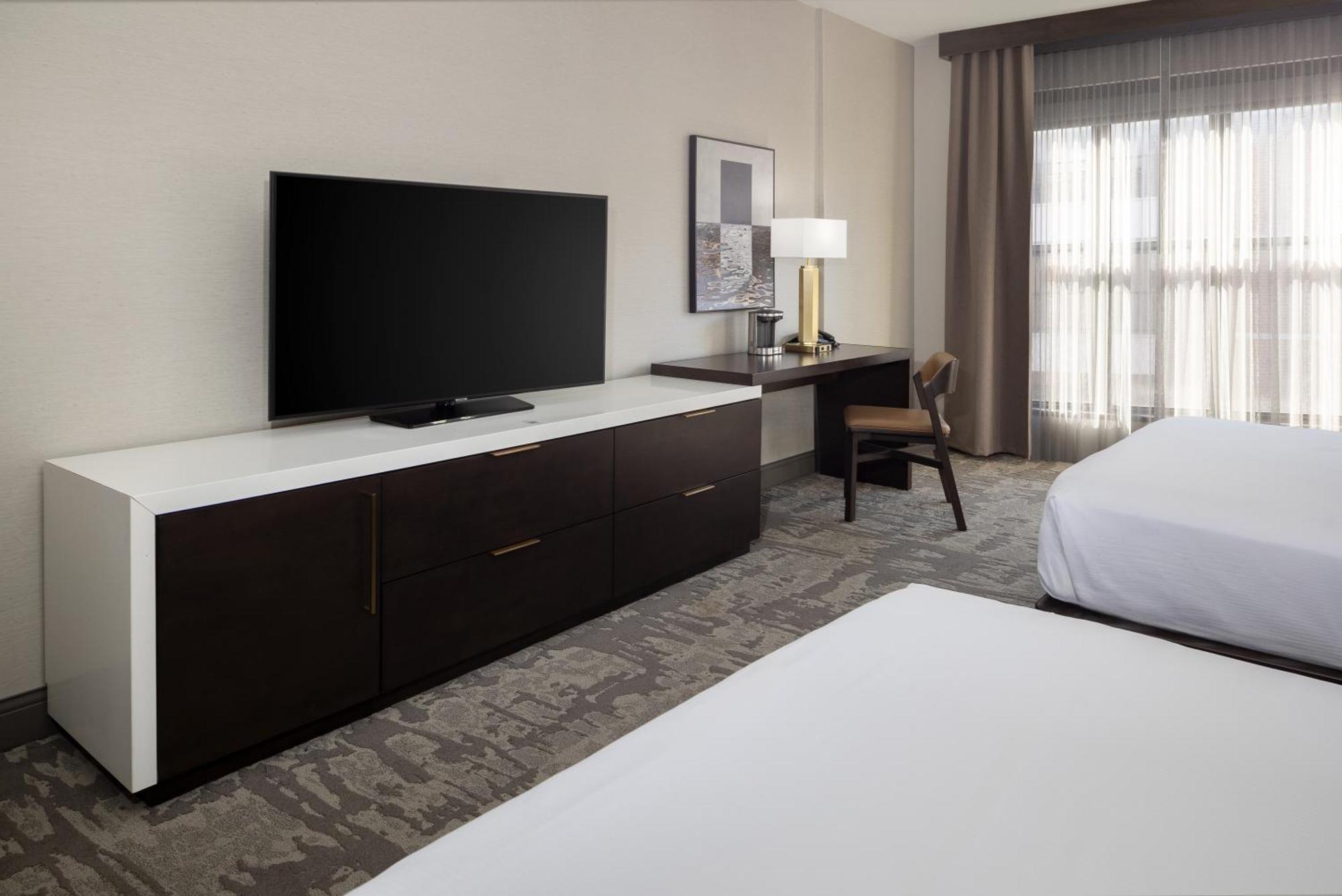 Hilton Promenade Branson Landing Hotel Bagian luar foto