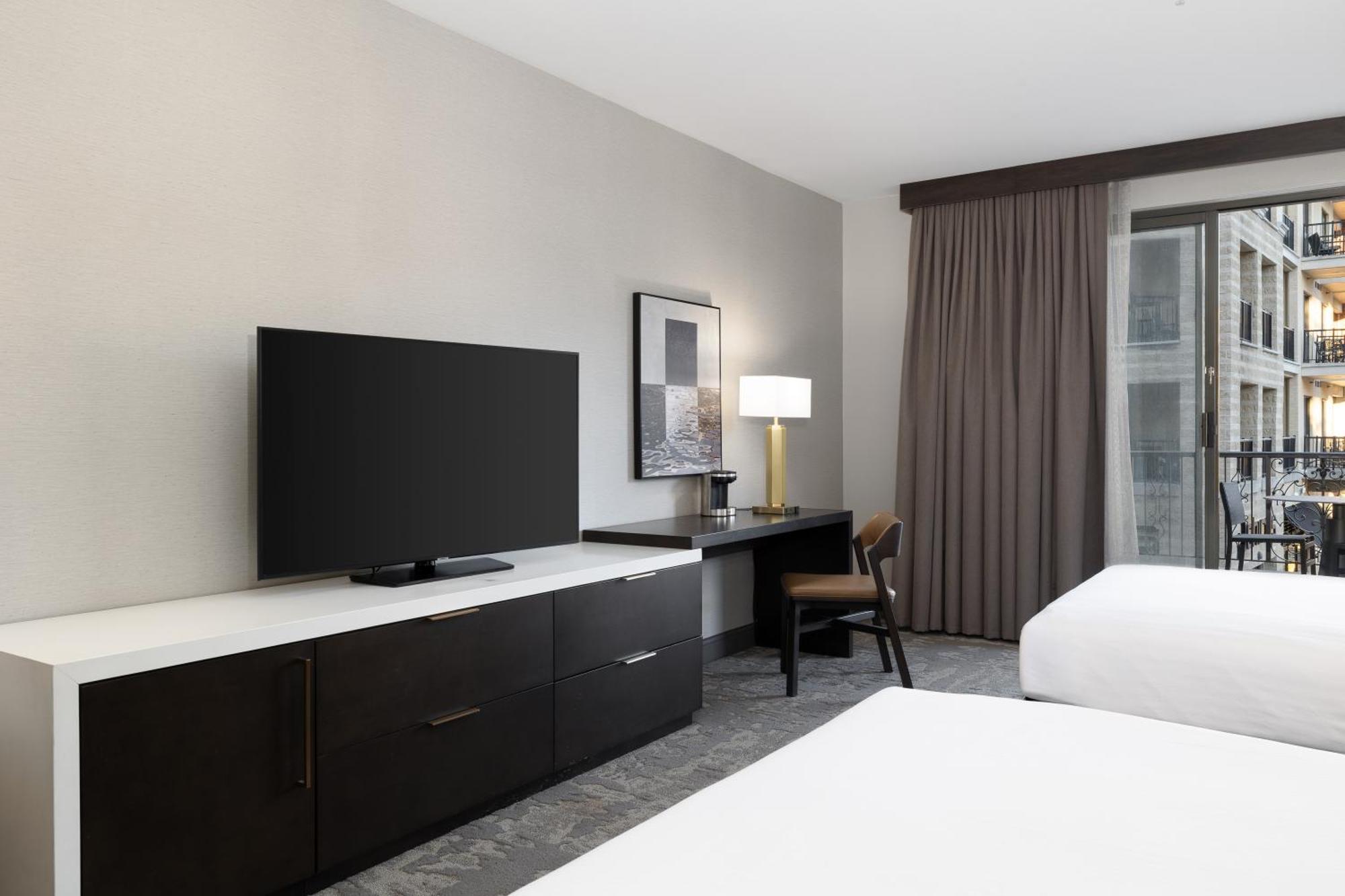 Hilton Promenade Branson Landing Hotel Bagian luar foto