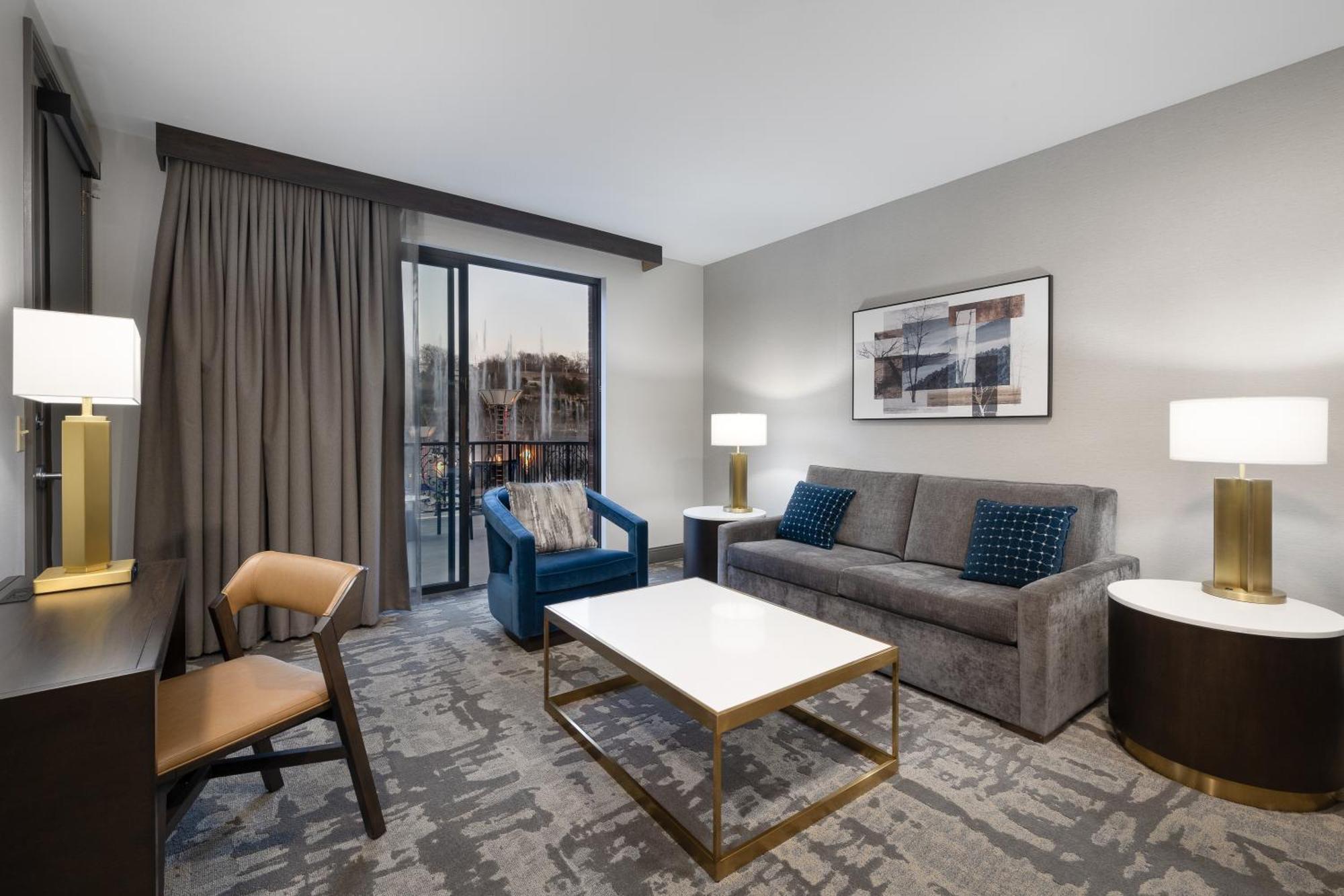 Hilton Promenade Branson Landing Hotel Bagian luar foto