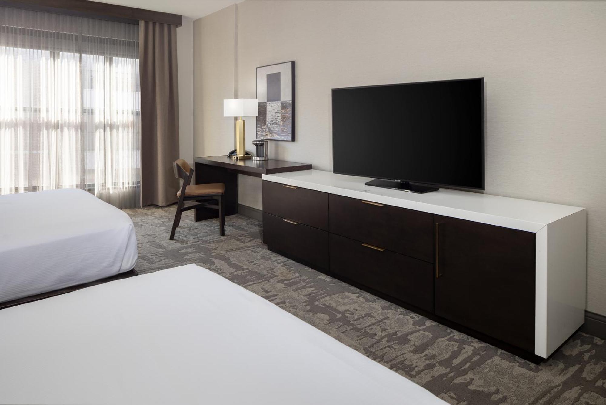 Hilton Promenade Branson Landing Hotel Bagian luar foto
